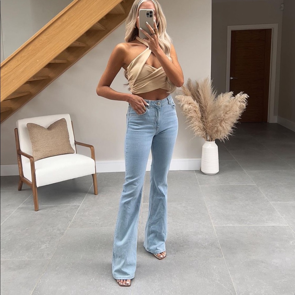 ZARA Z1975 BACK SLIT FLARED JEANS - Picture 3 of 15